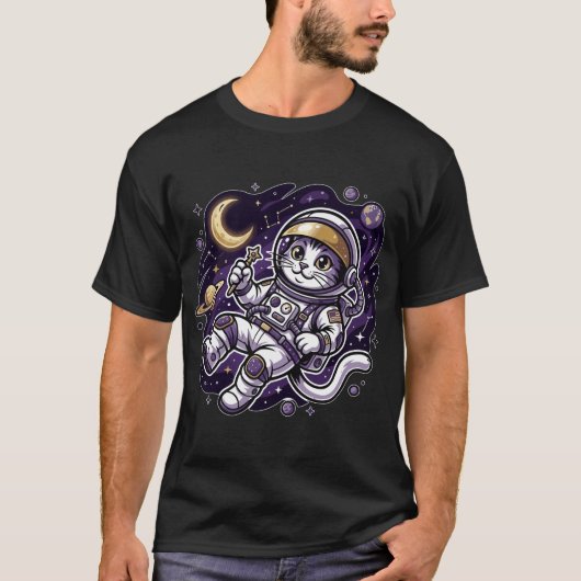 Celestial Voyager: Purple Astronaut Cat Space Masc T-Shirt (Vorderseite)