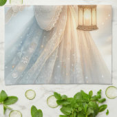 Celestial Winter Angel Lantern of Comfort Geschirrtuch (Gefaltet)