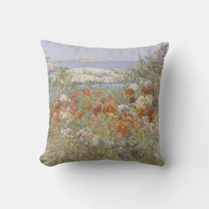 Celia Thaxter's Garten von Frederick Childe Hassam Kissen