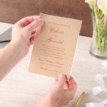 Celine Peach Elegant Wedding Pergament Einladungen<br><div class="desc">Klassische Hochzeitseinladungen mit einem schlichten und zeitlosen Design mit elegantem Drehbuch und klassischen Serif-Schriftart.</div>