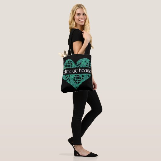 Celtic an der Herz-Taschen-Tasche Tasche (Am Model)