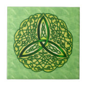 Celtic Art Trinity Knot Green und Gold Fliese (Vorderseite)