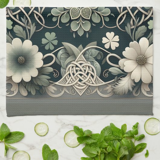 Celtic Clover Floral Charm Geschirrtuch (Gefaltet)