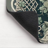 Celtic Clover Floral Charm Mousepad (Ecke)