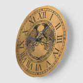 Celtic Crow Große Wanduhr (Winkel)