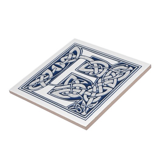 Celtic E Monogram Fliese (Seite)