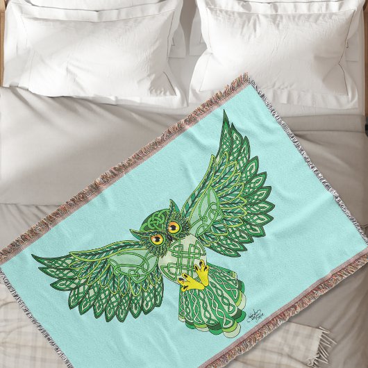 Celtic Flight Owl Green Decke