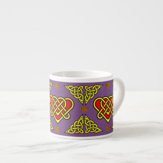 Celtic/Gadhlig geflochtener Herzknoten, gold 2, li Espressotasse
