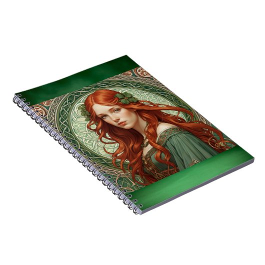 Celtic Girl 4 Spiral Notebook Notizblock (Rechte Seite)