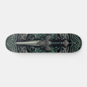Celtic Green und Silver Sword Skateboard (Horizontal)