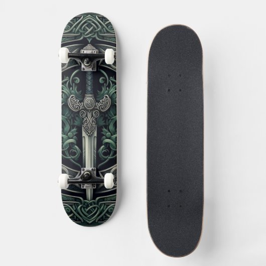 Celtic Green und Silver Sword Skateboard (Vorderseite)
