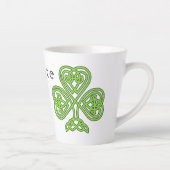 Celtic Kleeblatt Green St. Patrick's Day Slainte Milchtasse (Rechts)