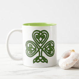 Celtic Kleeblatt - St Patricks Day Zweifarbige Tasse