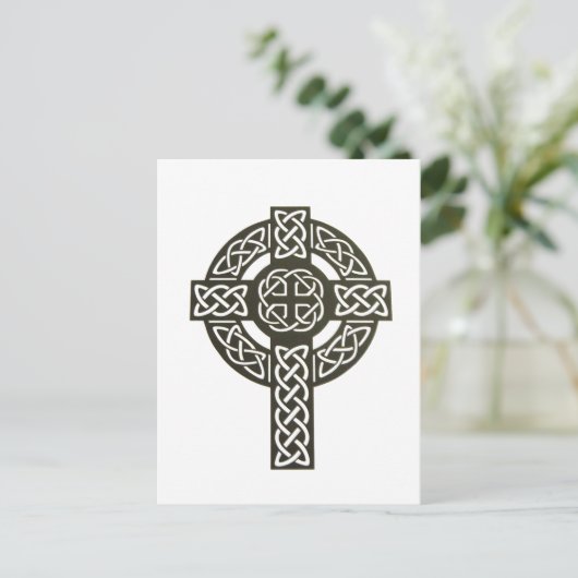 Celtic Knot Cross Postkarte (Stehend Vorderseite)