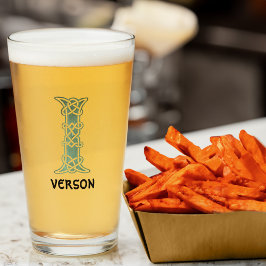 Celtic Knot Decorative Hauptstadt des 16. Jahrhund Glas