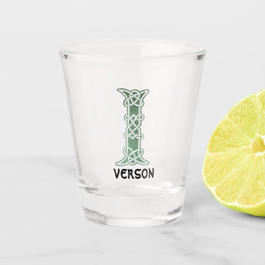 Celtic Knot Decorative Hauptstadt des 16. Jahrhund Schnapsglas (Vorderseite)