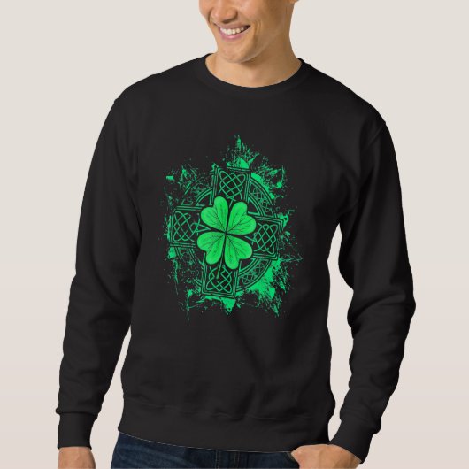 Celtic Knot Irish Shamrock Three Leaf C St Patrick Sweatshirt (Vorderseite)