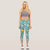 Celtic Knot Vibrann - Grün, Rosa und Gelb Capri Leggings (Vorderseite)