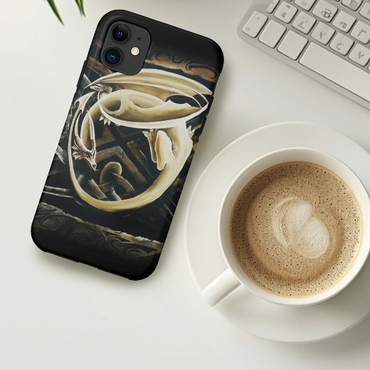 Celtic Knot Work Cream Dragon Case-Mate iPhone Hülle