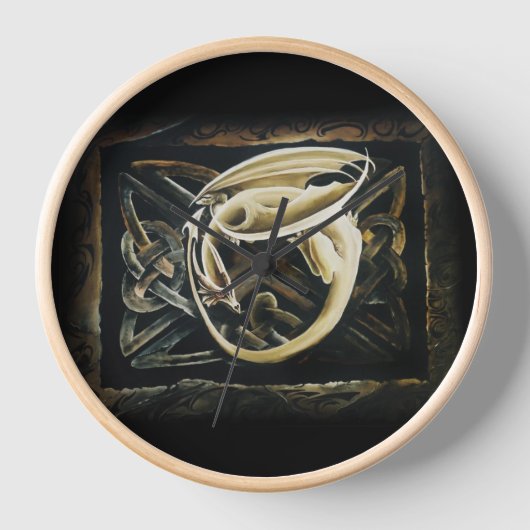 Celtic Knot Work Cream Dragon Uhr (Vorderseite)