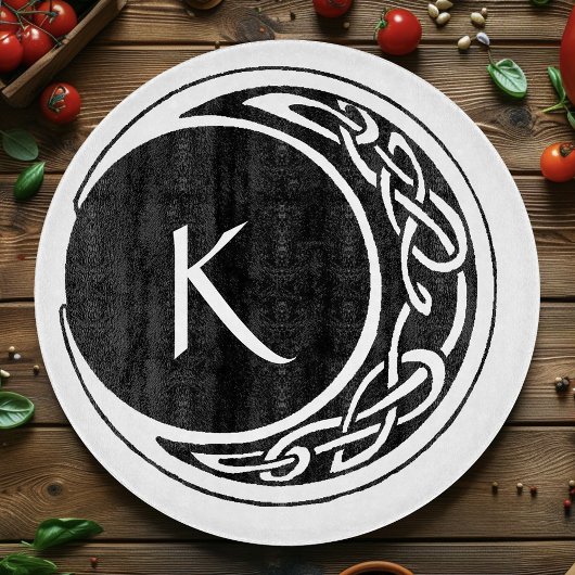 Celtic Knot Work Moon Circle Monogram Schneidebrett