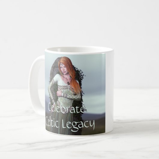 Celtic Lady Posing vor alten Steinen Kaffeetasse (Vorderseite Links)