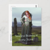 Celtic Lady Posing vor alten Steinen Postkarte (Vorne/Hinten)