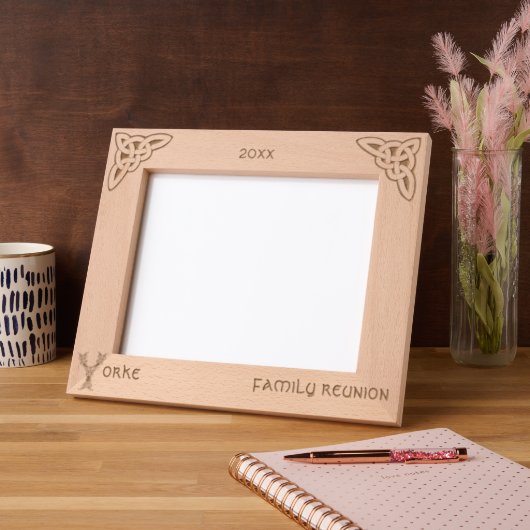 Celtic Letter Y Individuelle Name Geätzte Rahmen (Links)