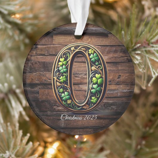 Celtic monogram letter ornament (Baum)