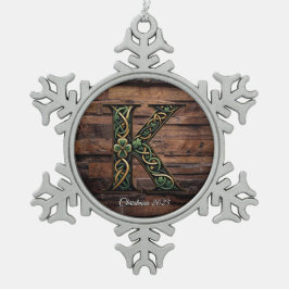 Celtic monogram letter ornament