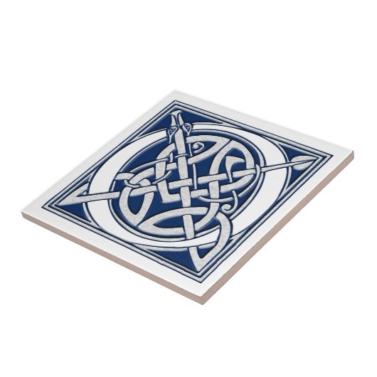 Celtic O Monogram Fliese (Seite)