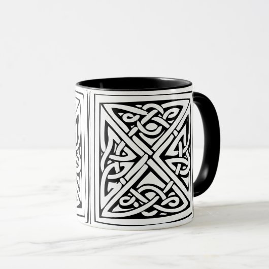 Celtic Pattern Tasse (VorderseiteRechts)