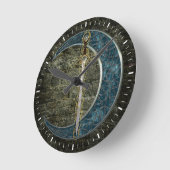 Celtic Sword and Moon Runde Wanduhr (Winkel)