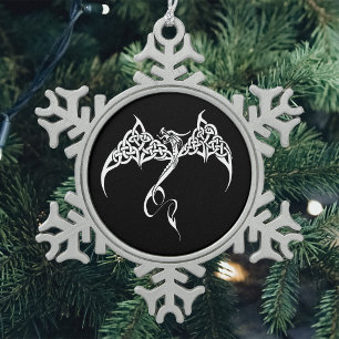 Celtic Tribal Dragon Schwarz-weiß Schneeflocken Zinn-Ornament