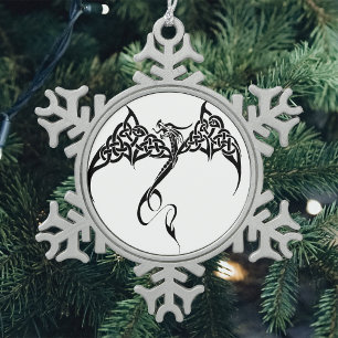 Celtic Tribal Dragon Schwarz-weiß Schneeflocken Zinn-Ornament