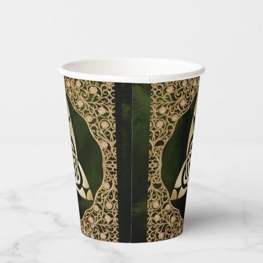 Celtic Trinity Knot on Forest Shadows Pappbecher (Rechts)