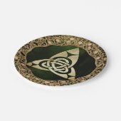 Celtic Trinity Knot on Forest Shadows Pappteller (Schrägansicht)
