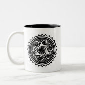 Celtic Triskele Zweifarbige Tasse (Links)