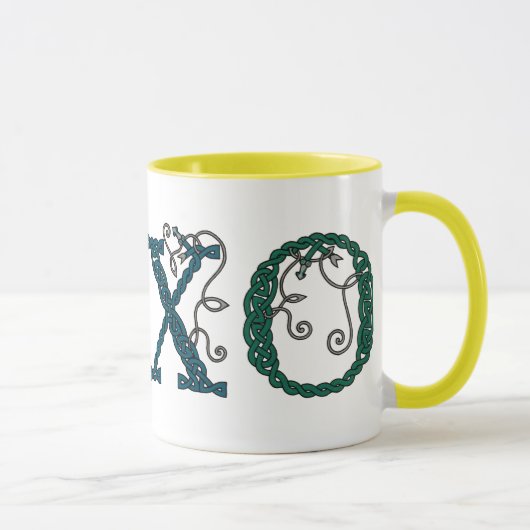 Celtic umarmt u. küsst Tasse (Rechts)