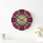 Celtica Hot Pink & Gold Wall Clock Große Wanduhr (Zuhause)