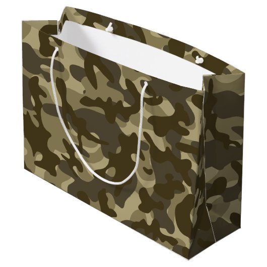 Central Camouflage Große Geschenktüte (Rückseite Schrägansicht)