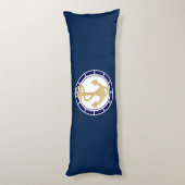 Central Golden Anchor Navy Blue Nautic Seitenschläferkissen (Rückseite (Vertikal))