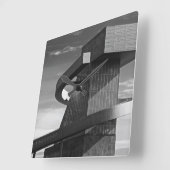 Central High School, 2017 Quadratische Wanduhr (Winkel)
