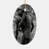 Central Park Herbst: Romeo & Julia Statue 01 B&W Keramikornament (Rechts)