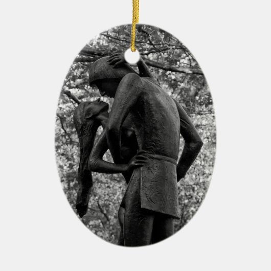 Central Park Herbst: Romeo & Julia Statue 01 B&W Keramikornament (Vorne)