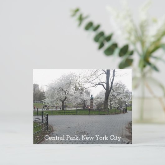 Central Park New York Springtime Path with Trees Postkarte (Stehend Vorderseite)