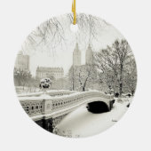 Central Park-Winter - Schnee auf Bogen-Brücke Keramik Ornament (Hinten)