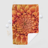 Centre Orange Dahlia Blume Golfhandtuch (Insitu)