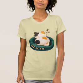 "CEO von Nap" Katze schläft auf dem Sofa T-Shirt