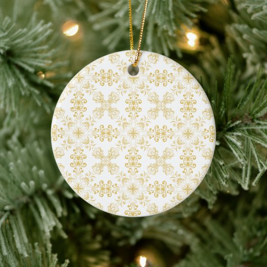 Ceramic Circle Ornament (Baum)